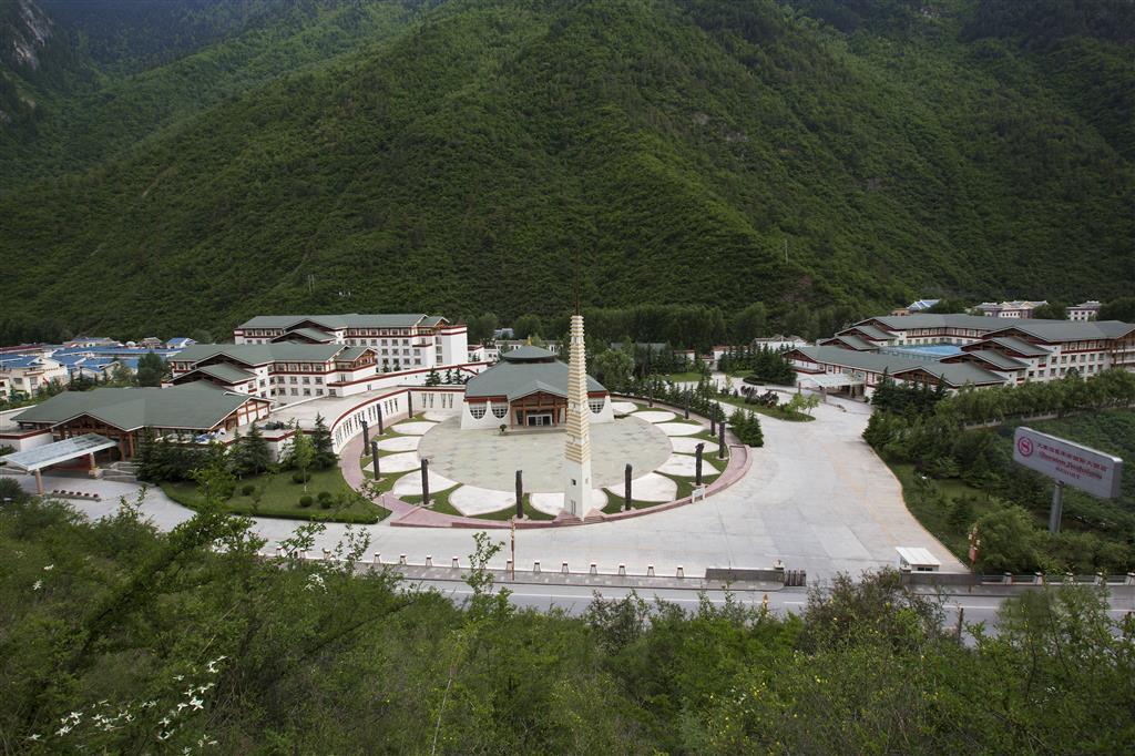 Sheraton Jiuzhaigou Resort Exterior foto